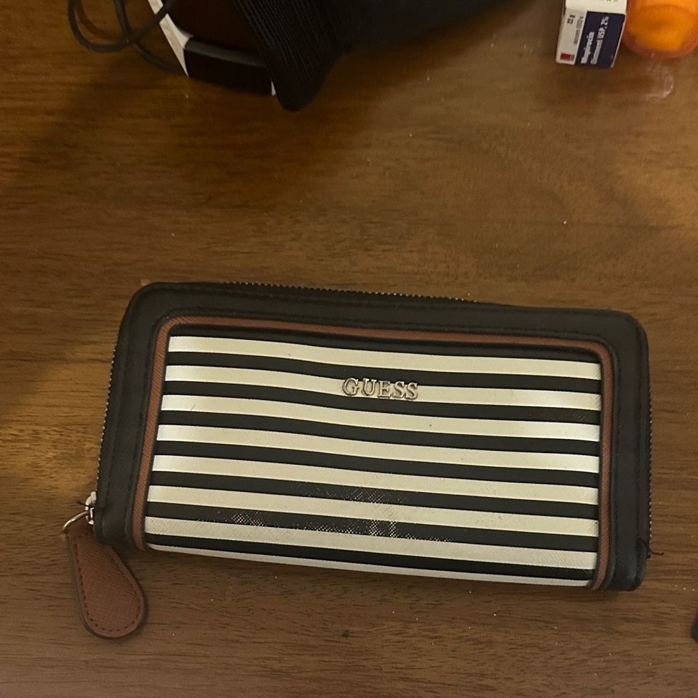 GUESS Black and White Striped Women’s Wallet with Brown Accents